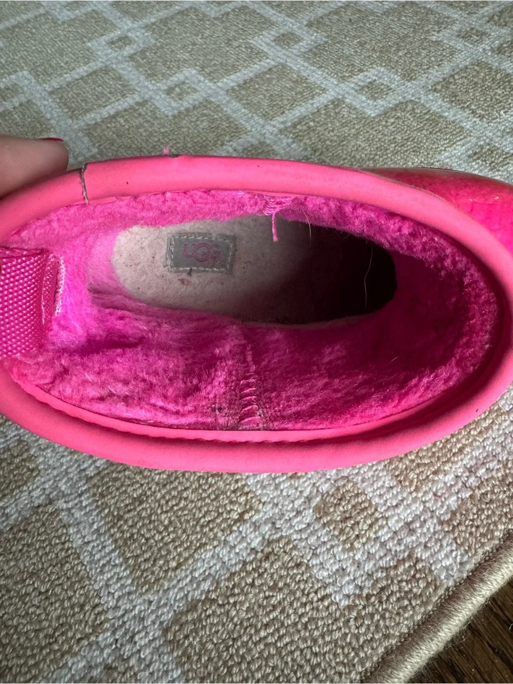 UGG Classic Clear Mini Waterproof Translucent Boots Hot Pink Kids Size 1